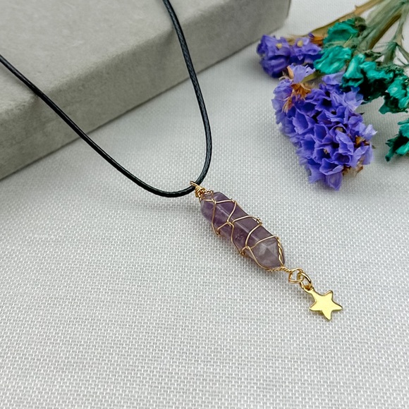 Jewelry - Amethyst wire wrapped bullet point necklace
